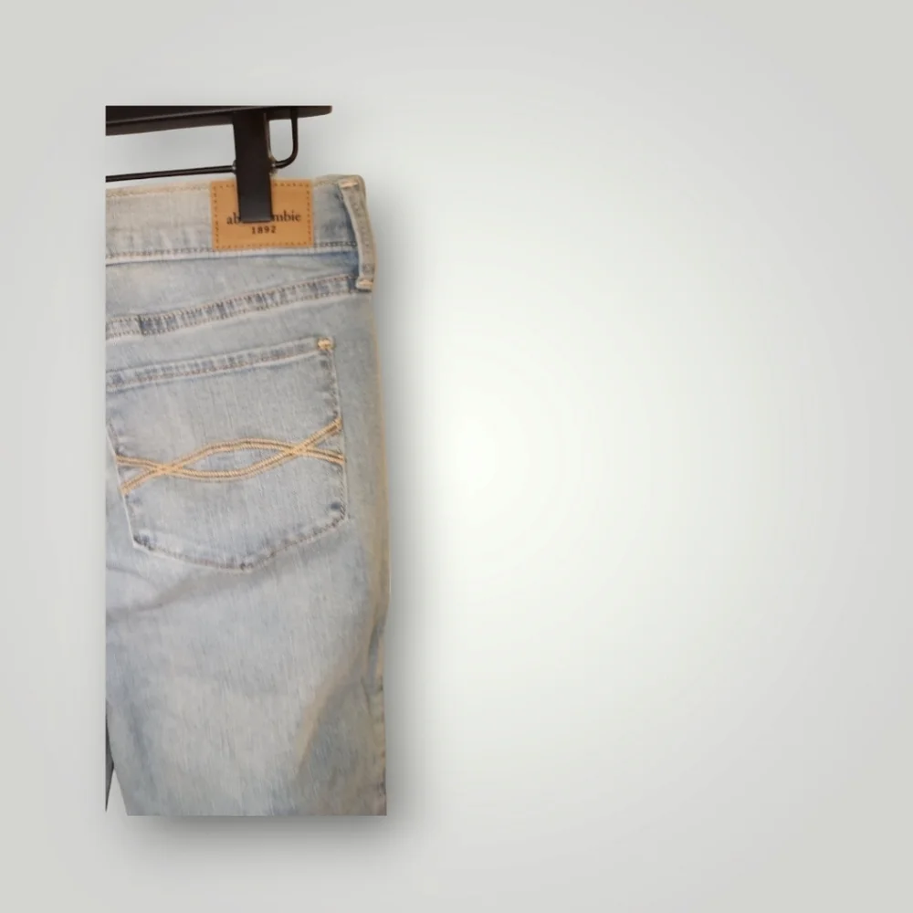 Abercrombie Kids Legging blue Jeans youth size 15 16
